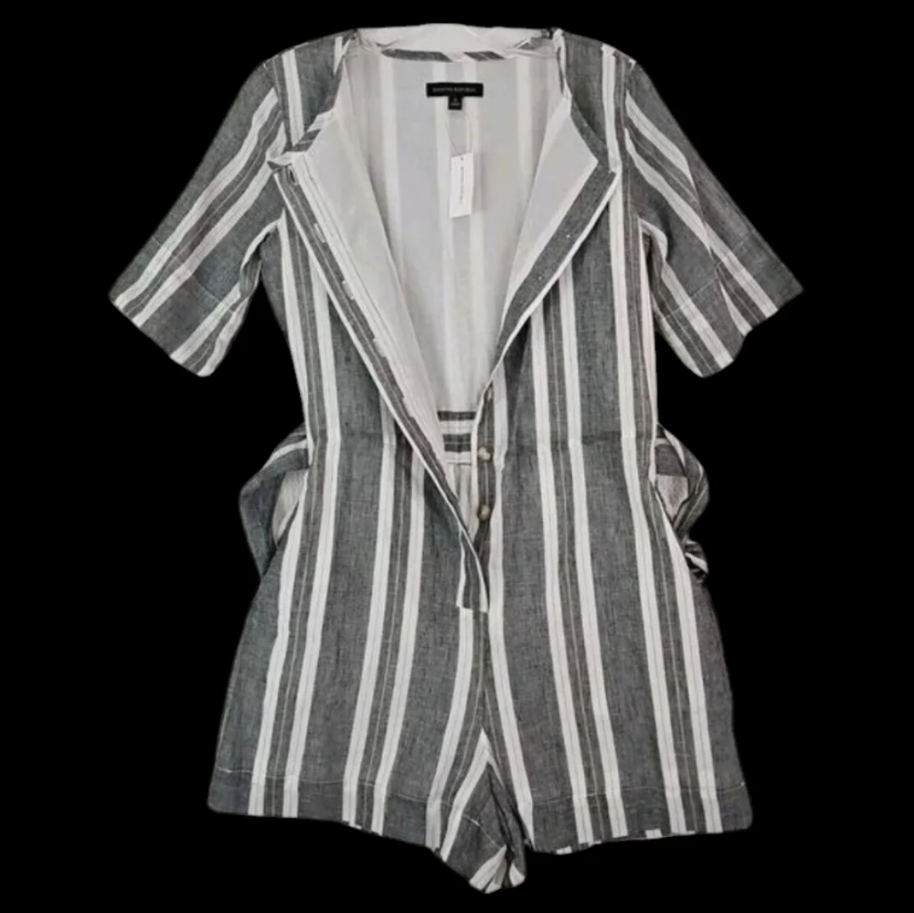 Banana Republic ~Size 0~ Gray/White Striped Romper Waist Drawstring Linen Blend